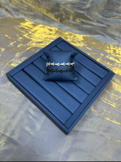 🌟品質保障🌟APM Monaco 鑲石銀色龍尾龍骨手鍊64231204024450110