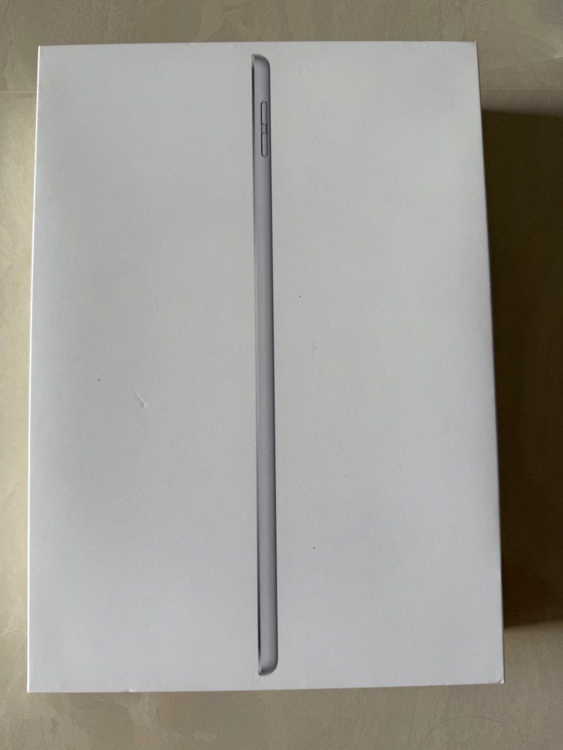(Category: iPad) located in Singapore. Submitted by gkl00 (Listing ID 1399360409, Image 2). Description: - Excellent Apple iPad C/W Smart Cover in Lavender - Folds into a stand for typing and viewing - Includes original box .