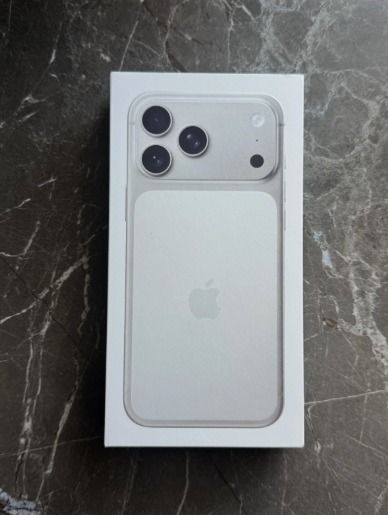 Apple iPhone 17 Pro Max 256GB Silver (Category: Mobile Phones) located in Hillarys. Submitted by rmr567 (Listing ID 1399338605, Image 1). Description: Apple iPhone 17 Pro 256GB SILVER New and unopened. It's a gift, but I don't need it because I already have two phones. The goods are sold without any warranty. .