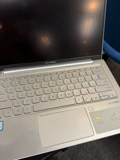 ASUS VivoBook s13 i5 8th just replaced battery64224863704706110