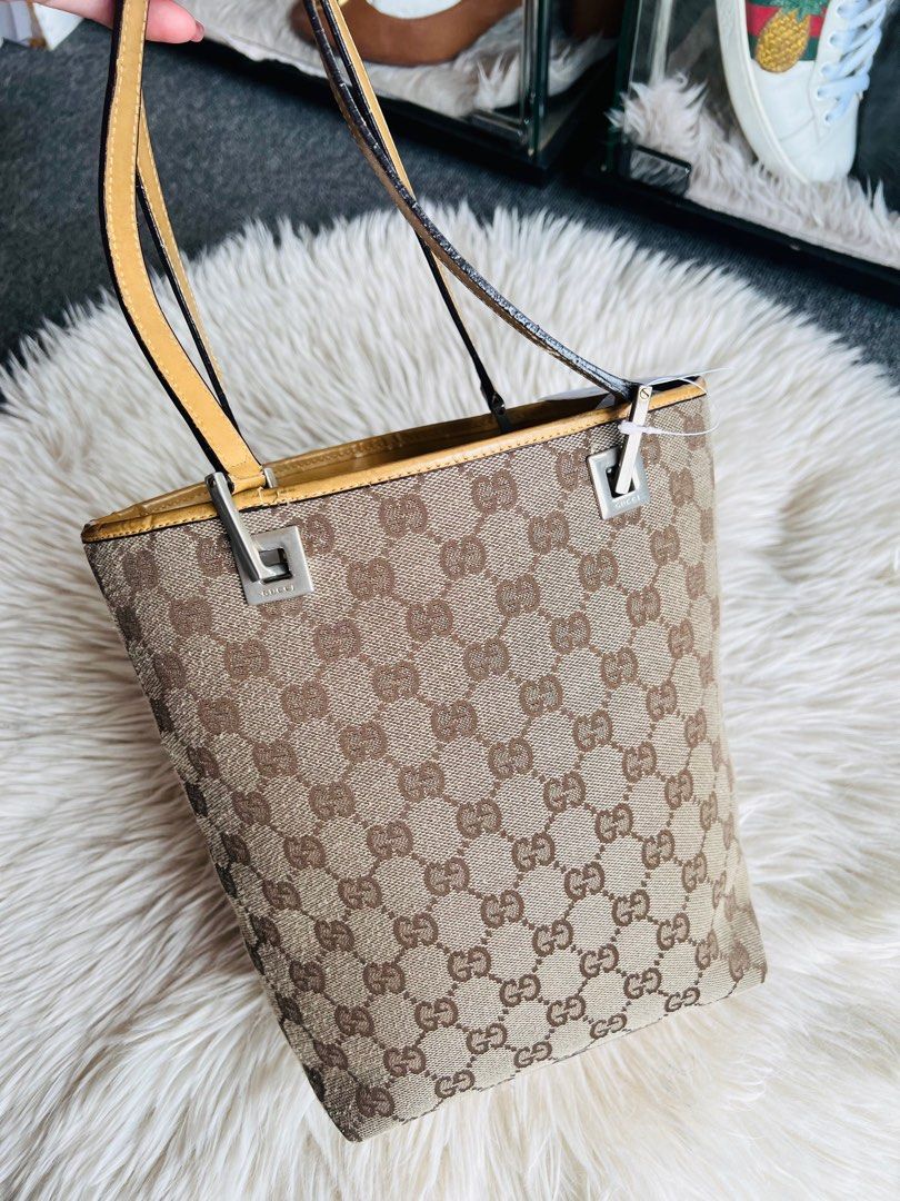 Authentic Gucci GG Canvas Mini Tote Bag (Category: Luxury Bags & Wallets) located in Dumaguete. Submitted by lovebags.ph (Listing ID 1399312692, Image 1). Description: Excellent used condition.