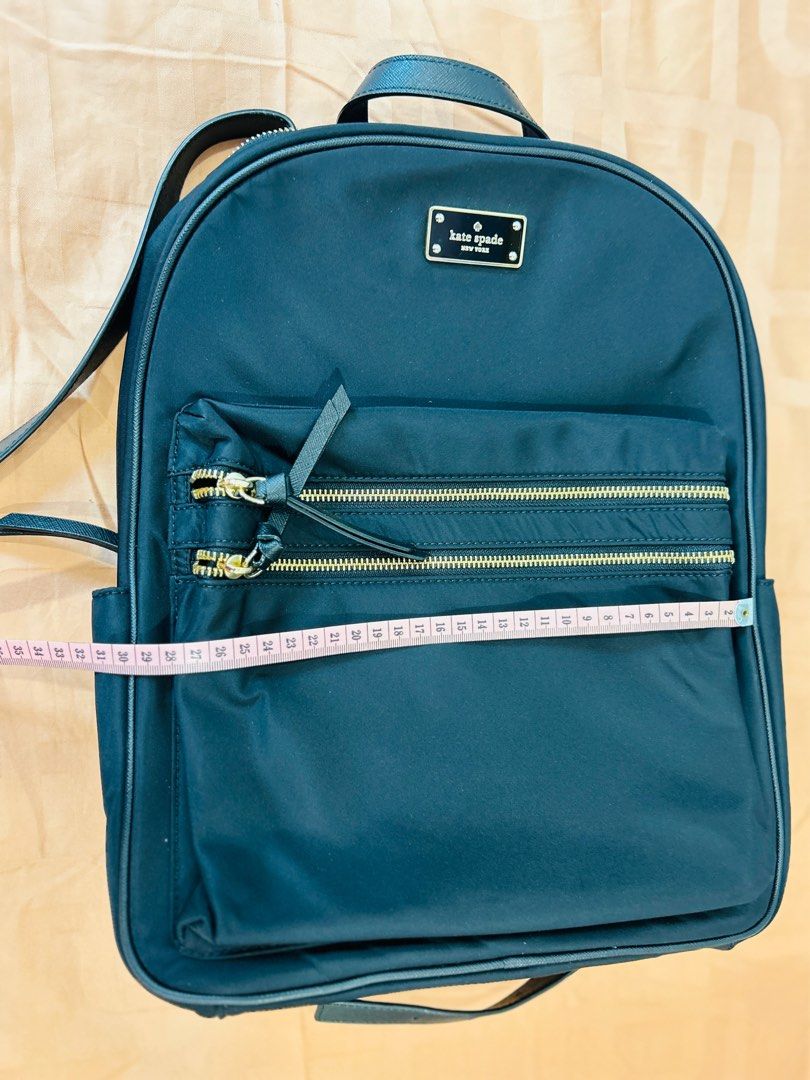 Backpack (Category: Everything Else) located in Singapore. Submitted by elaine3360 (Listing ID 1399349515, Image 3). Description: .