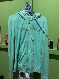 (Category: ) located in . Submitted by thriftmark (Listing ID 1399285717, Image 1). Description: .