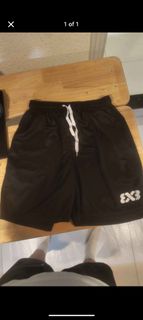 黑色籃球短褲64227569234946110