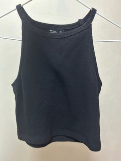 Black Crop Top 黑色背心64228975586946110