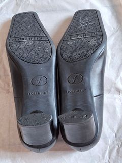 Black leather, size 24.5, height 2.5"64223198090882110