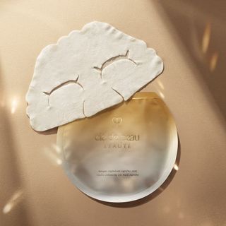 Cle de Peau VITALITY ENHANCING EYE MASK SUPREME High-Efficiency Revitalizing Eye Mask (Pair)64226815113985110