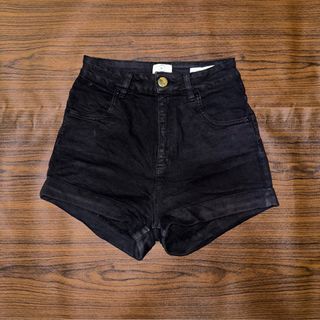 (Category: ) located in . Submitted by avilcurates (Listing ID 1399386389, Image 1). Description: .