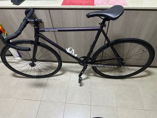(Category: ) located in . Submitted by nasanie (Listing ID 1399396467, Image 1). Description: .