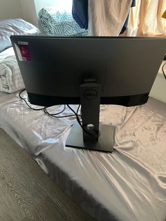 Dell Monitor 27 inches64225231392385110