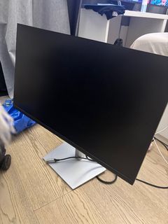 Dell P2722H Flat Panel Monitor64229518278147110