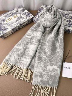 dior【原始森林生態圖】高級羊絨圍巾 可正式 可生活 適合多場合64228596440706110