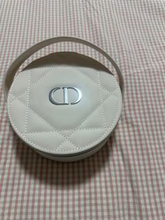 （分類：）位於 。 由 valenhee 提交（商品編號 1399429193，圖片 1）。簡介： 。
