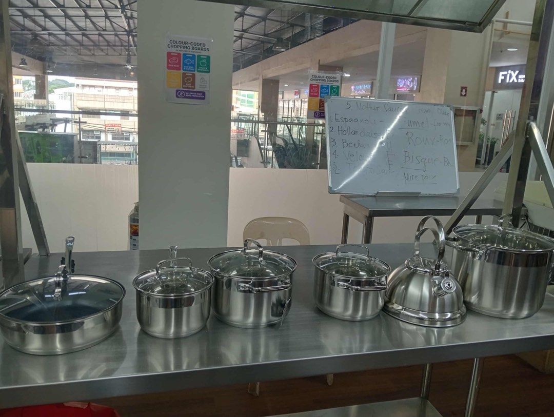 DYLAN CUISINE Cookware Set – Made in Germany (Category: Other Kitchen Appliances) located in Manila. Submitted by ryngyrain (Listing ID 1399354325, Image 2). Description: DYLAN CUISINE Cookware Set – Made in Germany 🇩🇪 ✨ Brand New – Never Used! Originally ₱25,000 ➡️ Now only ₱18,000! ✅ 6 pcs Stainless Cookware Set (12 pcs total with lids) Includes: 1️⃣ Frying Pan with Lid 2️⃣ Saucepan with Lid 3️⃣ Medium Casserole Pot with Lid 4️⃣ Large Cassero