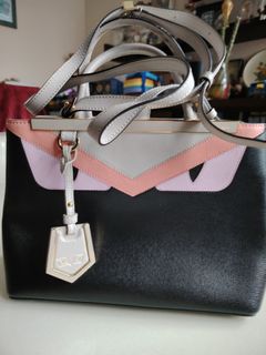 FENDI Black Color-block Tote Bag64226037422595110