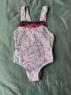 (Category: ) located in . Submitted by chezmamaison (Listing ID 1399335596, Image 1). Description: .