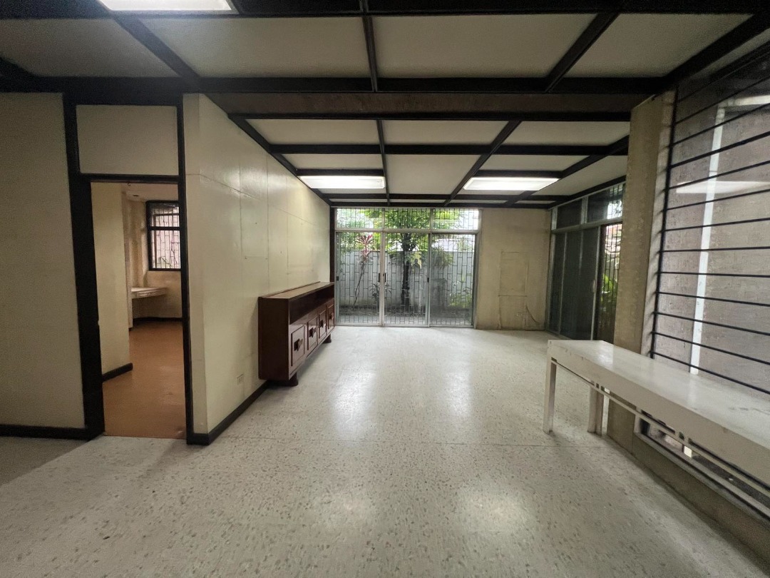 (Category: ) located in . Submitted by luxerealtyph (Listing ID 1395600542, Image 1). Description: .