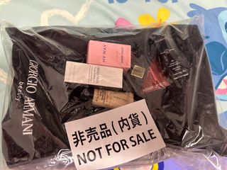 Giorgio Armani 化妝品Gift set連化妝袋全新64230511526273110