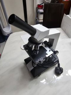 GLOBE Monocular Microscope HKS10 with Accessories64231047325058110
