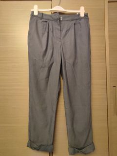 灰色長褲64227739967745110