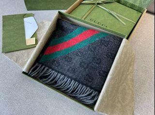 GUCCI 古馳 GG 印花條紋羊毛絨線圍巾男女同款情侶款64225404932482110