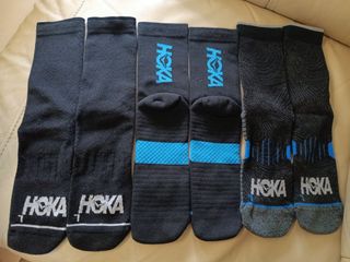 HOKA running socks size L imperfect flat $68/364224282369283110