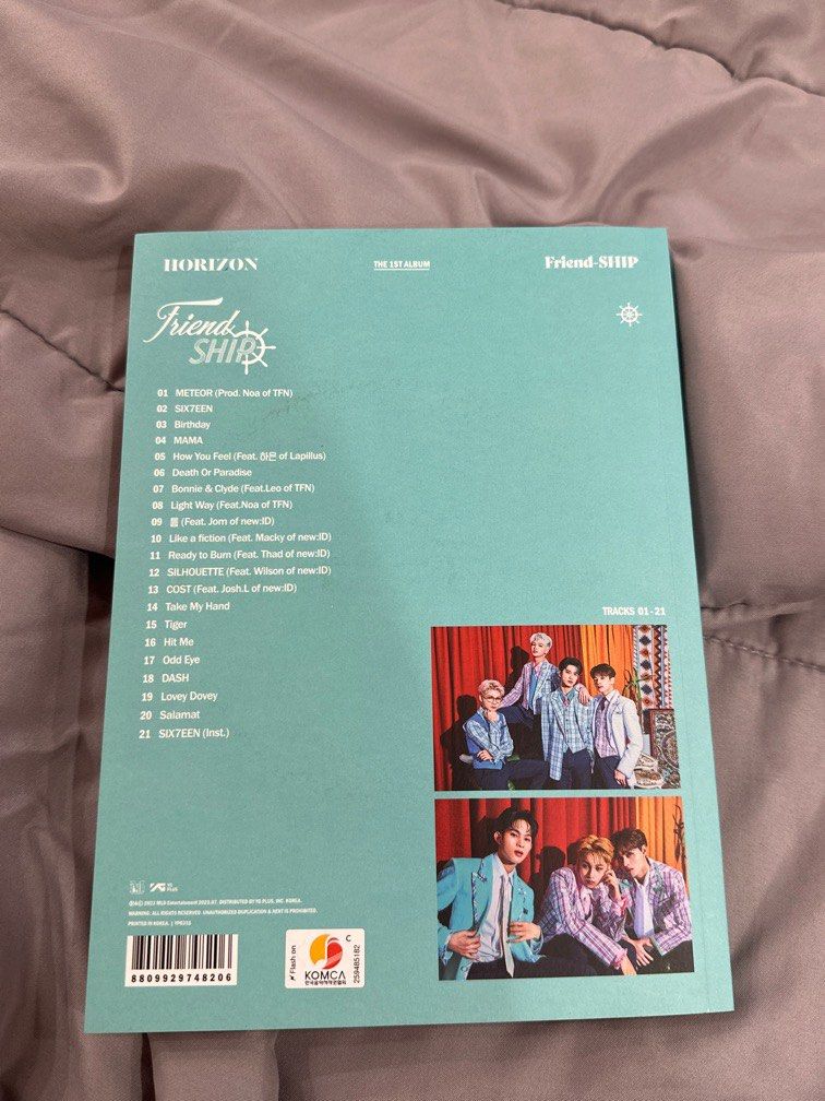 Hori7on Signed Album - friend ship (Category: CDs & DVDs) located in Manila. Submitted by ycg910 (Listing ID 1399296413, Image 2). Description: Selling this signed hori7on album Inclusions are full - CD, poster, photocards, photobook (signed) .