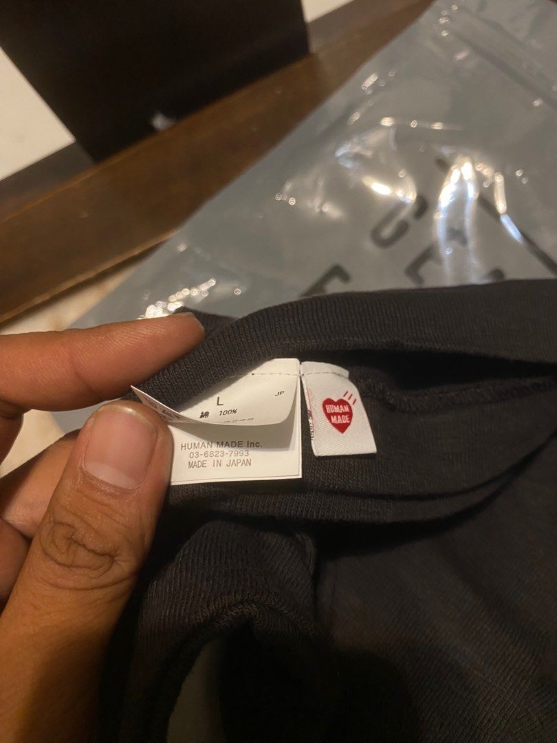 Human Made Loopwheel (Category: Activewear) located in Shah Alam. Submitted by lutfinego (Listing ID 1399416002, Image 3). Description: Salam everyone, saya nak let go tshirt yang teringin nak pakai tapi tak jadi. nak beli cincin kahwin. baru beli tadi tapi dah nyesal nak pakai duit. bought at crossover sunway. i bit nego wouldnt hurt, tapi jangan low sangat tauuu 😢.
