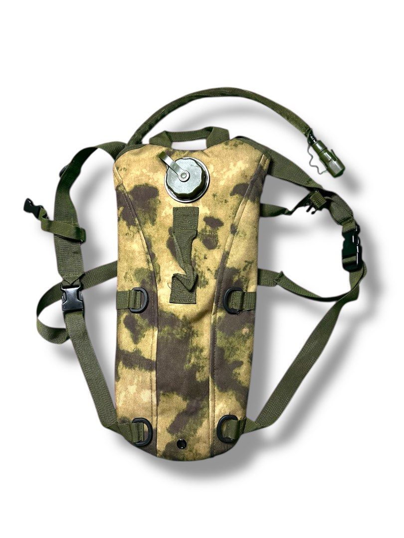 Hydration backpack (Category: Backpacks) located in Palauig. Submitted by thrifterthriftingthrifted (Listing ID 1399249564, Image 1). Description: .