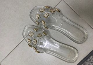 (Category: ) located in . Submitted by atiqanuar (Listing ID 1399374919, Image 1). Description: .