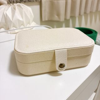 Jewelry box cream beige white color 白色首飾盒 珠寶收納盒64228976610433110