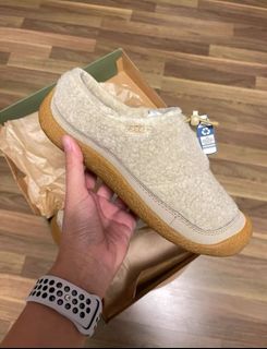 🍬多色KEEN Howser 3 Slide 小羊蹄 毛毛鞋 戶外一腳蹬休閒鞋 米白 女款64227392681859110