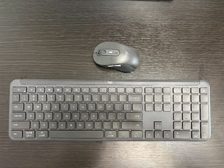 Logitech K950 無線鍵盤滑鼠套裝64224130842881110