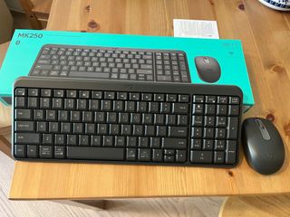 Logitech MK250 藍牙鍵盤滑鼠64230337486978110