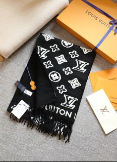 LOUIS VUITTON 3D 設計綿羊毛絨線圍巾女款黑色64224723391491110
