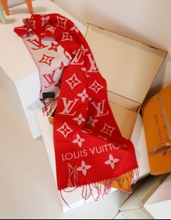 LOUIS VUITTON 流蘇飾面簡約休閒舒適時尚保暖絨線圍巾女款64224129265281110