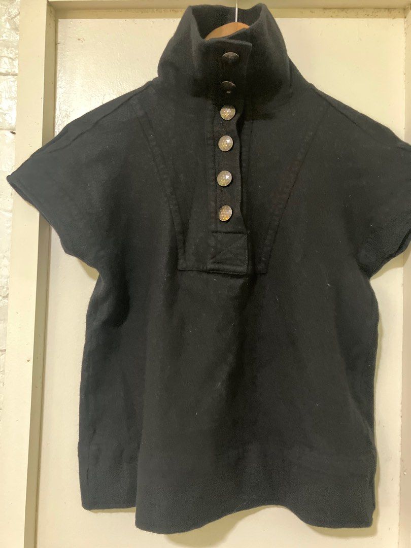 MARC BY MARC JACOBS short sleeve sweater (Category: Coats, Jackets and Outerwear) located in Makati City. Submitted by rubyaltiche (Listing ID 1399287553, Image 1). Description: Marc By Marc Jacobs Short sleeve sweater Wool blend 97% wool 3% Polyester Button top Used like new.