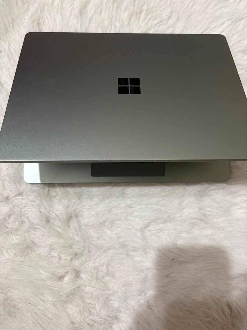 Microsoft Surface Laptop Go 3420572033754736641
