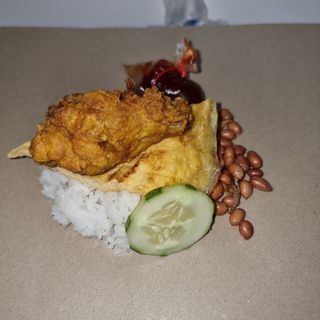 (Category: ) located in . Submitted by mohdazif3 (Listing ID 1399272975, Image 1). Description: .