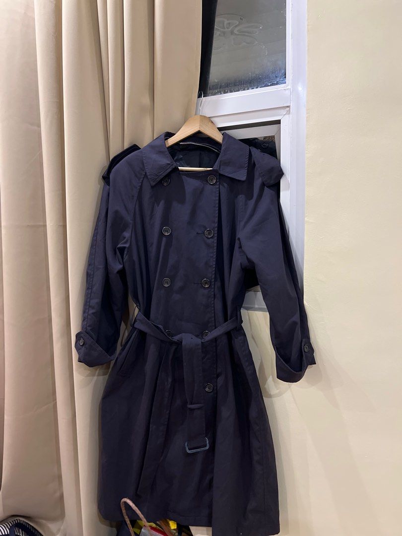 Navy blue trench coat (Category: Coats, Jackets and Outerwear) located in Iligan City. Submitted by tumat (Listing ID 1399388171, Image 1). Description: I bought this here. I’ve never used it. The size doesn’t fit me that’s all. Fits L-XXL.