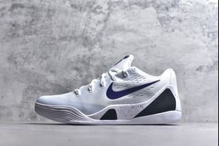 (Category: ) located in . Submitted by Outlet.Sneakers (Listing ID 1399270998, Image 1). Description: .