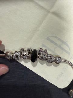(Category: ) located in . Submitted by kwokjo (Listing ID 1399296319, Image 1). Description: .