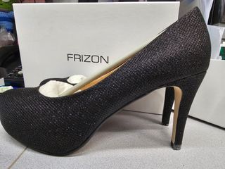 Pedder Red High Heels 黑色高跟鞋64223197902977110