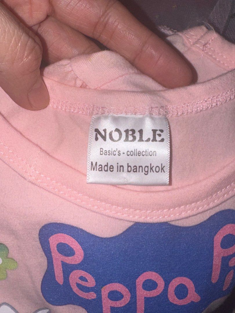 Peppa pig dress (Category: Babies & Kids Fashion) located in Paranaque City. Submitted by ledzai (Listing ID 1399355889, Image 3). Description: Peppa pig dress sobrang ganda ng dress for kids 4 to 6yrs old Like new pa kasi once lang na gamit ng anak ko nung bday nya 5yrs old sya. Dress Length 29inches.