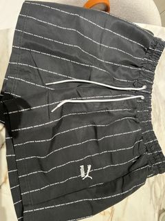 Puma 黑色運動短褲 XL64230683245954110