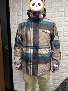Quiksilver 滑雪外套及長褲 95% new 激新全套64226036100097110