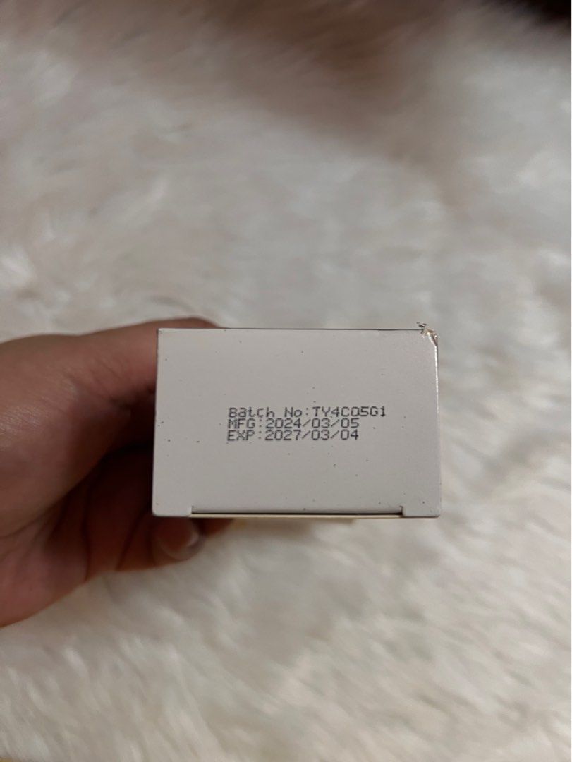 RtopR Mango Blackhead Mask (Category: Face Care) located in Lubao. Submitted by mioreecollection (Listing ID 1399386197, Image 2). Description: - RtopR Mango Blackhead Mask - For clean pores and blackhead removal - Includes: 10ml mask and 50 strips - Condition: New and sealed - Manufacturing Date: 2024/03/05 - Expiration Date: 2027/03/04.