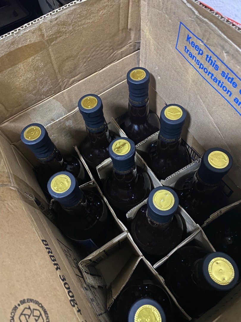Sanchez Mira's Best Bugnay Wine (Category: Beverages) located in Manila. Submitted by _cdgv (Listing ID 1399351424, Image 3). Description: - Sanchez Mira's Best Bugnay Wine - Wild berry fruit wine from the Philippines - Made from bugnay berries - Known for antioxidant properties - Potential health benefits: urinary tract infections, blood pressure, weight loss, and constipation - Produced by Cringe Fruitti Wine Open for resellers. PM if intereste