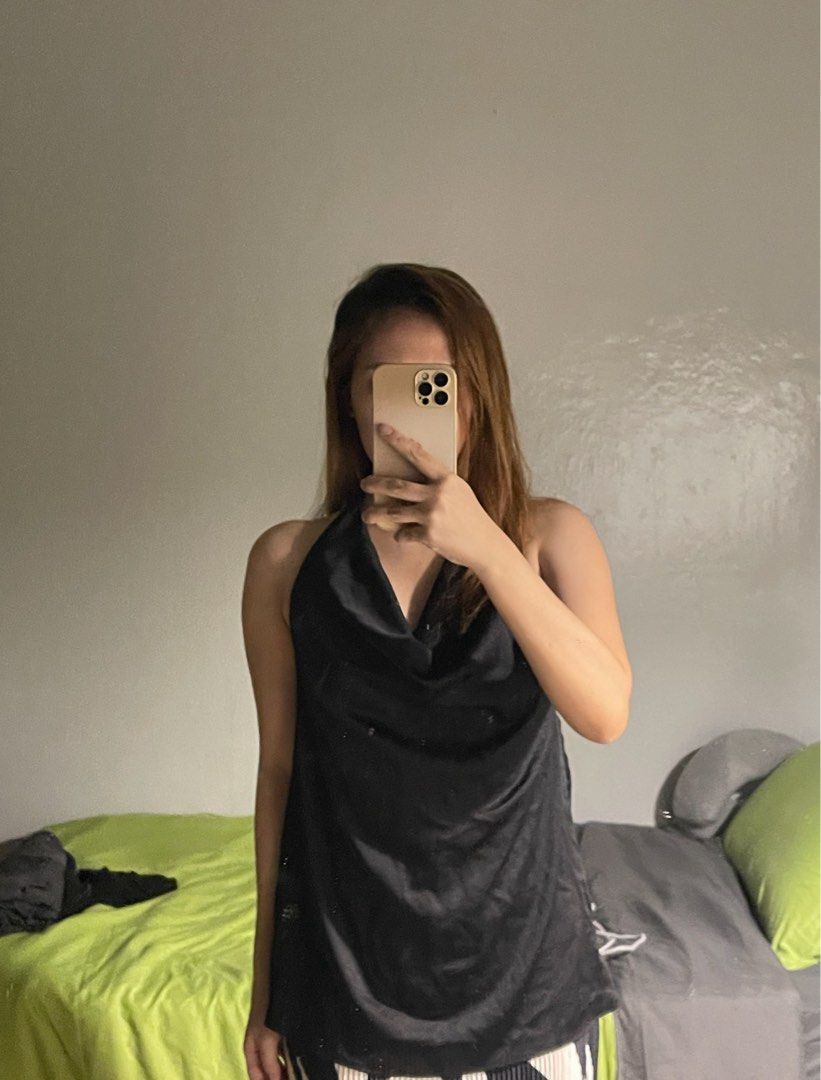 Shein - Aloruh - Halter Backless Top (Category: Sleeveless) located in Batangas. Submitted by hellocedi (Listing ID 1396082089, Image 2). Description: Brand new and washed. - Black halter top - Cowl neckline - Smooth, satin-like fabric - Flattering silhouette - Perfect for a night out - Versatile and sophisticated.