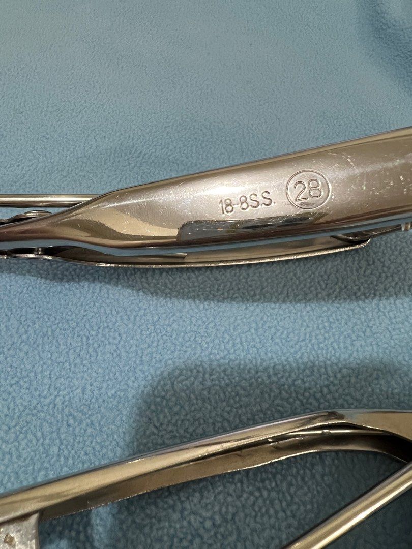 Stainless Steel Ice Cream Scoop (Category: Other Kitchenware & Tableware) located in Mandaluyong City. Submitted by dianedc (Listing ID 1399401588, Image 2). Description: - Stainless steel ice cream scoop - sold as pair - Features a convenient trigger release - Marked "18-8 S.S. 28" - Ideal for portioning ice cream, cookie dough, etc. - Durable and practical kitchen tool - no rust - rfs: not using anymore - location: vertis north qc.